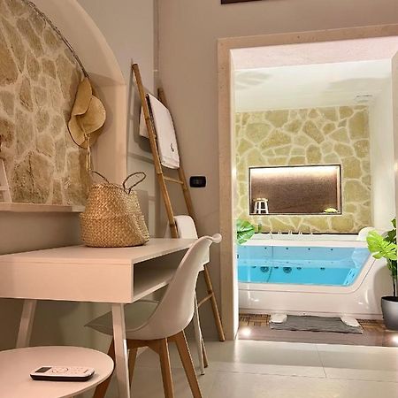 Brama Wellness Experience Apartamento Brindisi Exterior foto